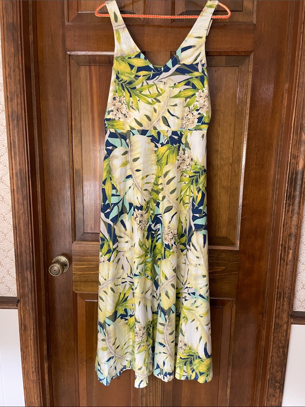 Chaps floral sleeveless dress, flare mid-calf skirt, size L, great condition
